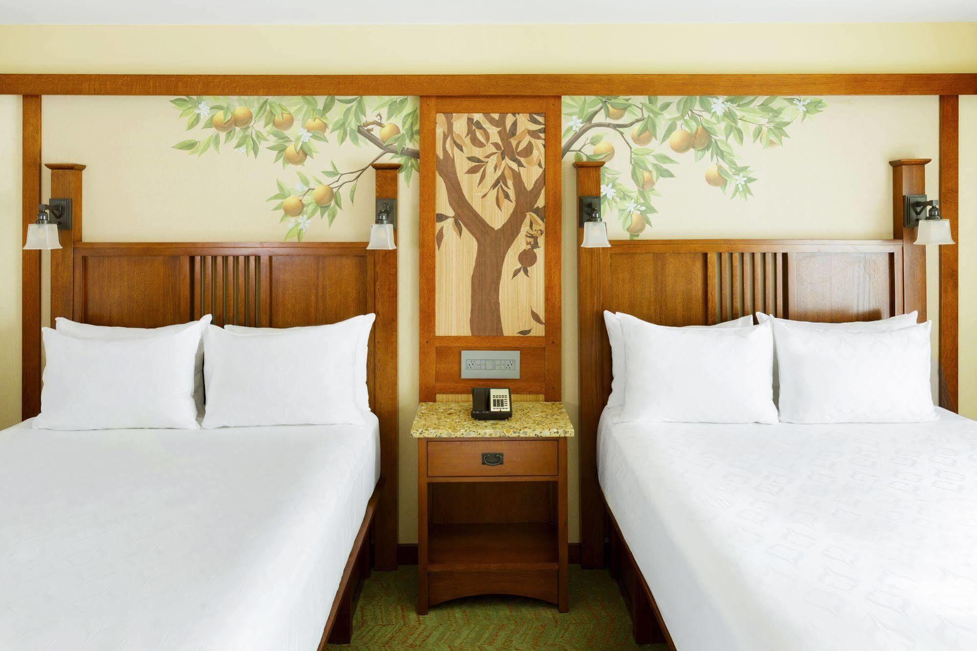 Disney'S Grand Californian Anaheim Bagian luar foto